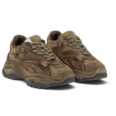 Baskets Ash Addict bis mink en daim stone wash avec semelle en gomme ultra légère, disponibles chez moodeshop