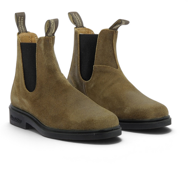 Chelsea boots Blundstone 2581 en daim ciré couleur tabac avec semelle en gomme antidérapante chez moodeshop
