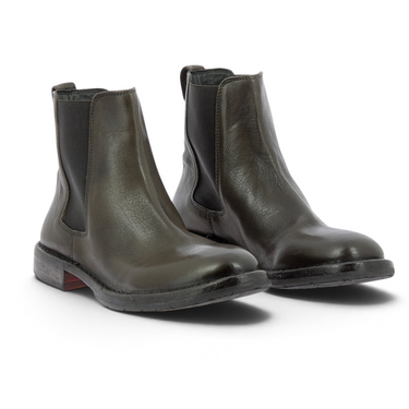 Boots Chelsea Moma en cuir vachetta couleur Old Trafford avec semelle artisanale, disponibles chez moodeshop