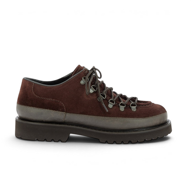 Chaussure basse Kjore project Merano en daim brique avec semelle commando crantée, vendue par moodeshop