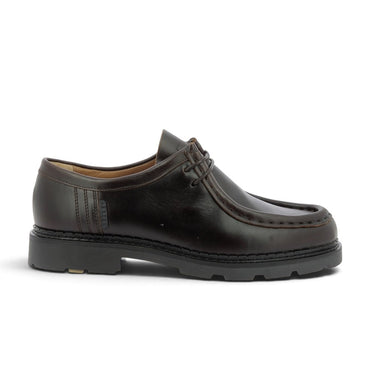 Derbie mocassin artisanale Pellet -1860 en cuir de veau couleur pecan avec semelle crantée chez moodeshop