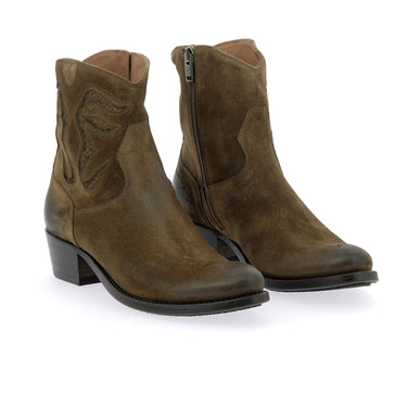 Boots 19351a