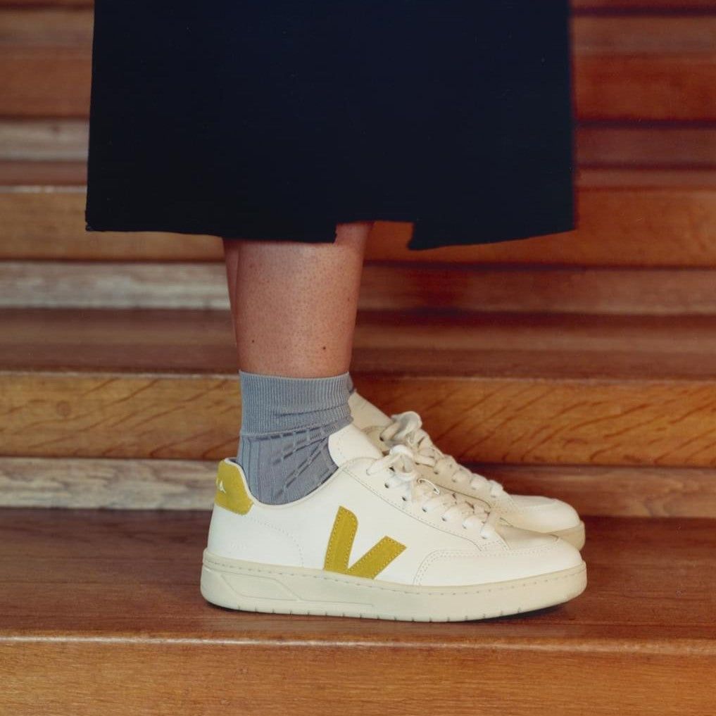 V12 cuir femme