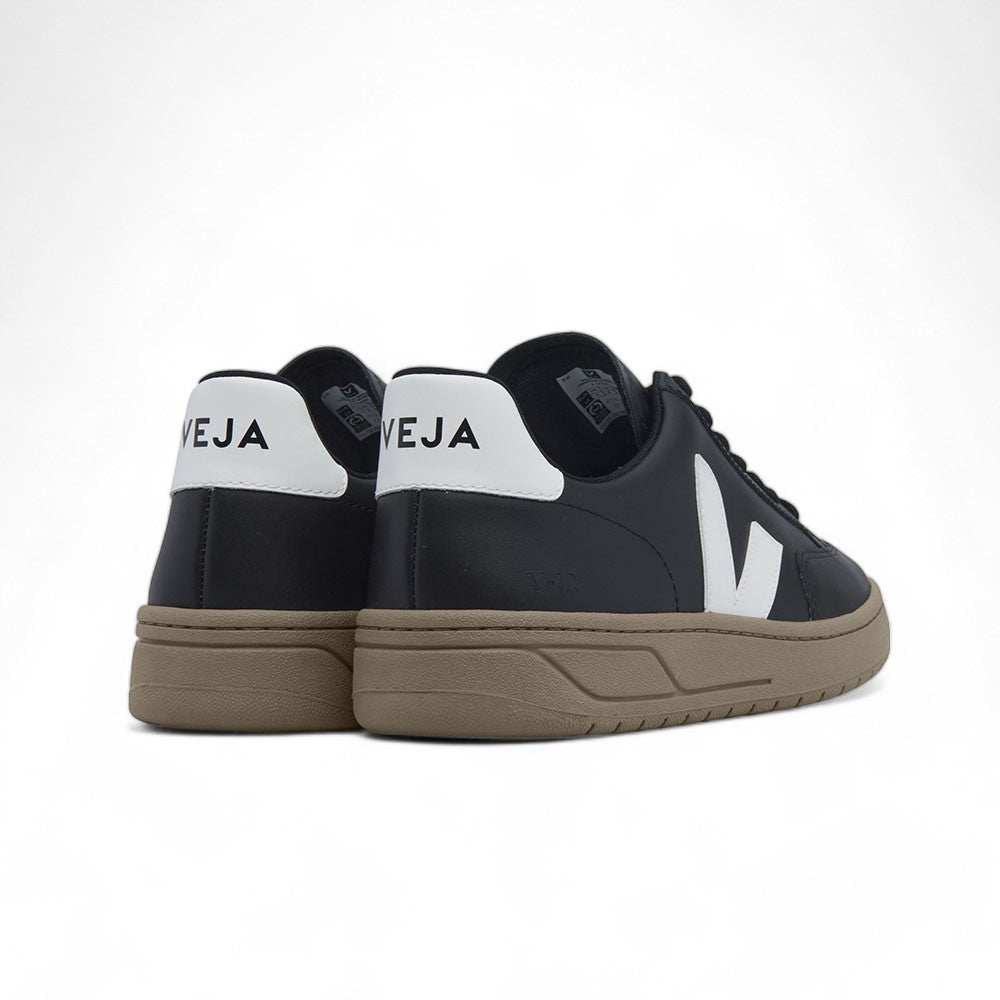 V-12 homme