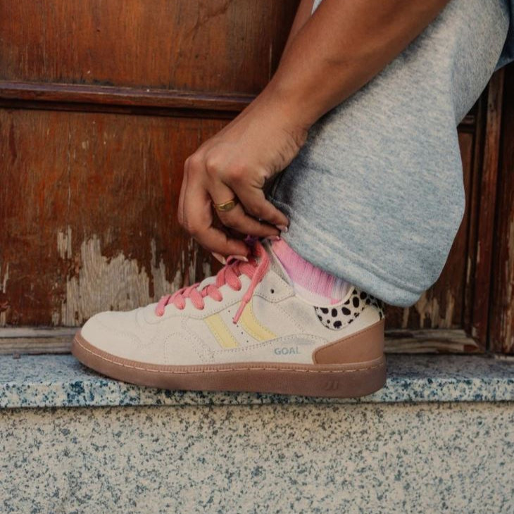 Basket goal woman
