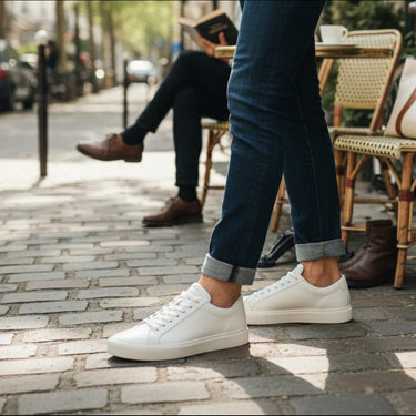 Blackstone Grag Finn low white leather artisanal sneakers for men with ultra-light rubber sole.