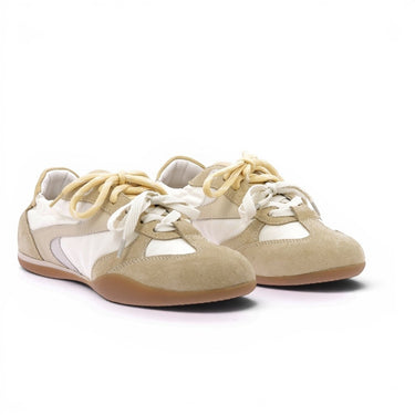 Baskets Bronx Park-err en daim et nylon satin jaune beurre avec semelle extérieure en gomme naturelle. Artisanales.