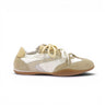 Baskets Bronx Park-err en daim et nylon satin jaune beurre avec lacets blancs et semelle gomme naturelle. Artisanales.