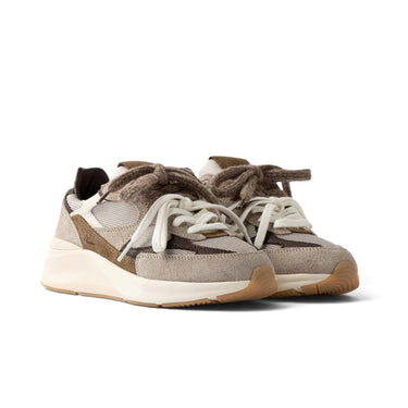 Baskets artisanales date Musa mono en daim et nylon mesh couleur taupe avec semelle en caoutchouc naturel