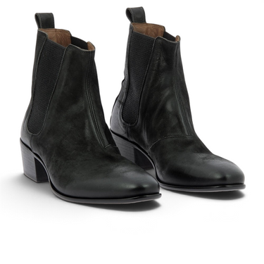 Bottines Chelsea Fiorentini + baker Mostu en cuir noir artisanal avec semelle cousue, disponibles chez moodeshop