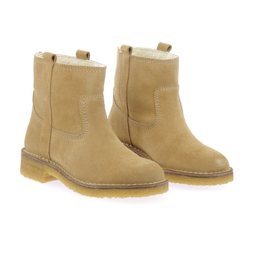 Bottines artisanales moodeshop en croûte de cuir velours beige avec doublure en laine et semelle en crêpe
