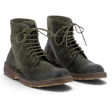 Bottines artisanales Starflex moodeshop en daim huilé vert militaire avec semelle en crêpe cousue