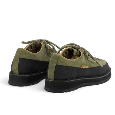 Chaussures artisanales moodeshop Fimon en daim vert et noir avec semelle Vibram légère