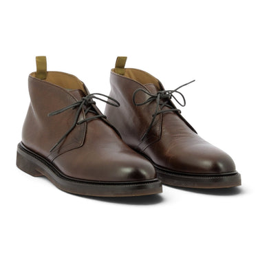 Desert boots Giorgio 1958 en cuir marron artisanales avec semelle cousue, disponibles chez moodeshop