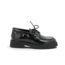 Mocassin bateau Maison toufet en cuir glacé noir avec semelle crantée légère, disponible sur moodeshop