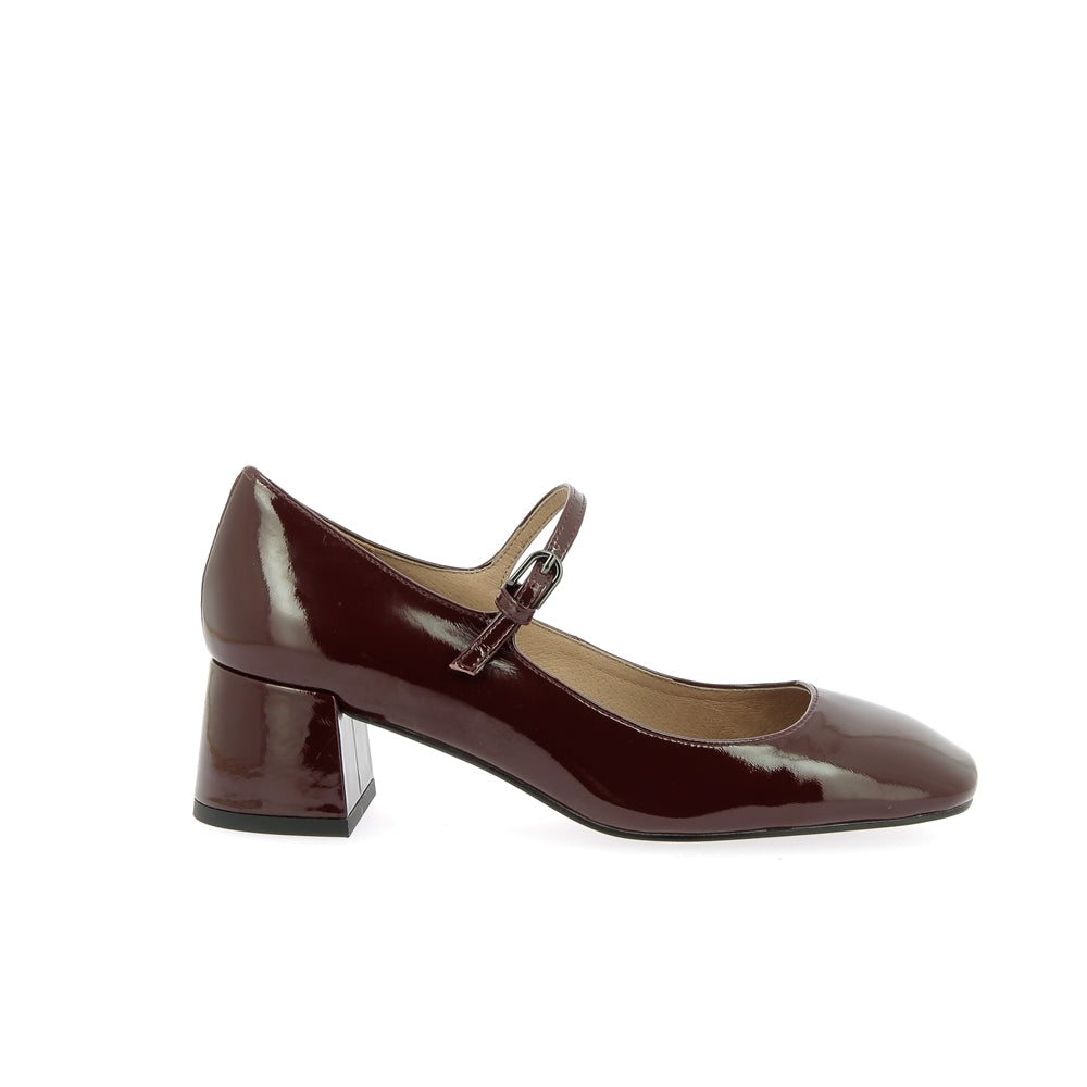 Salomé cardiff