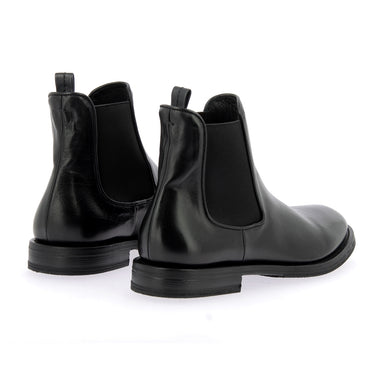 Boots 16802