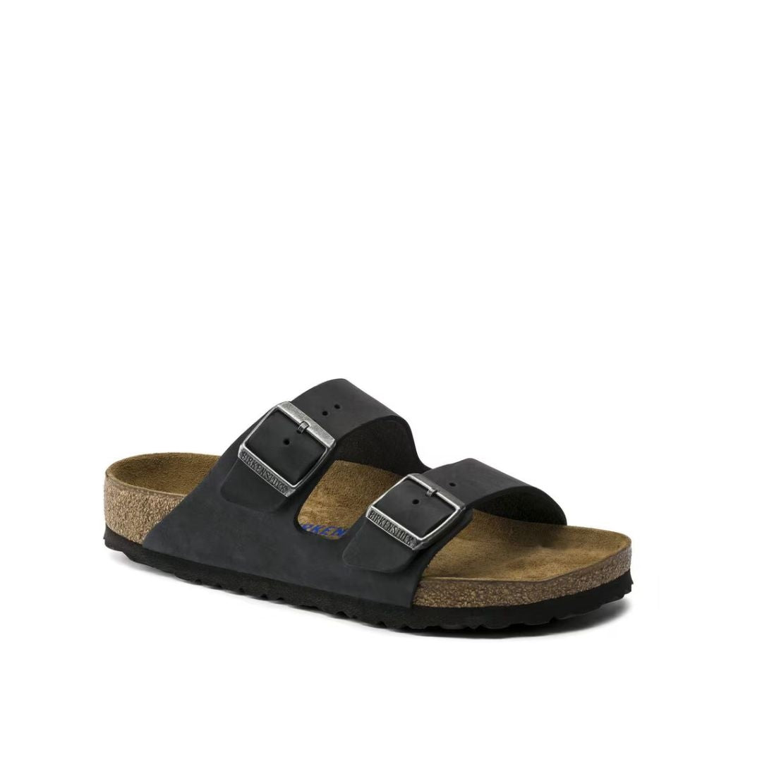 Arizona men oiled