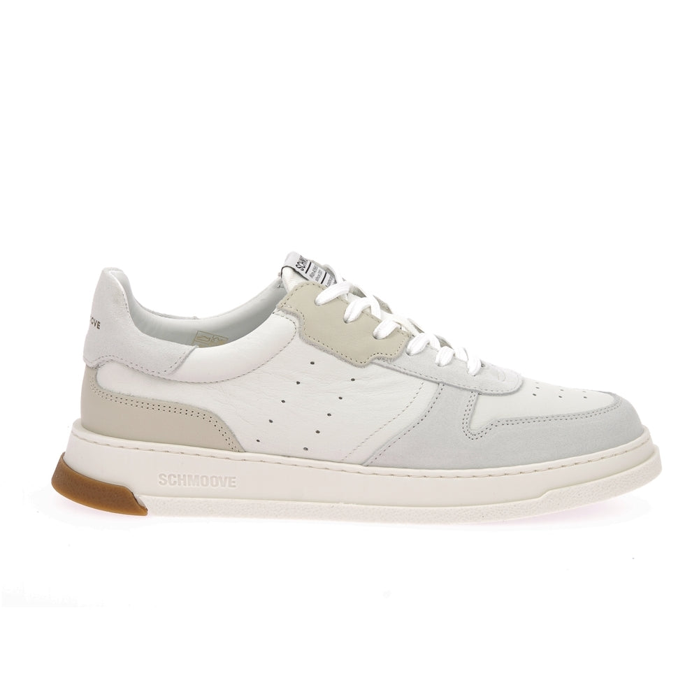 Order sneakers