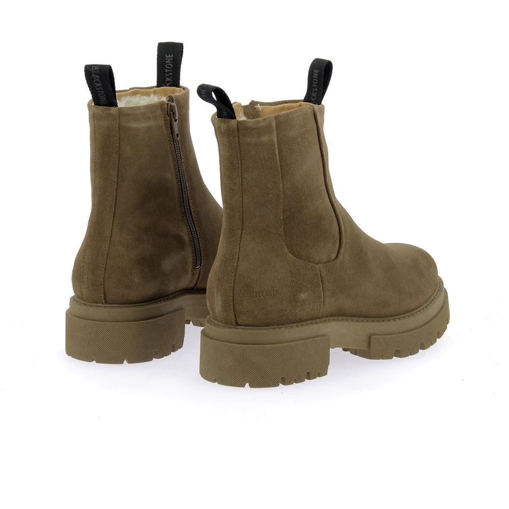 Boots asta
