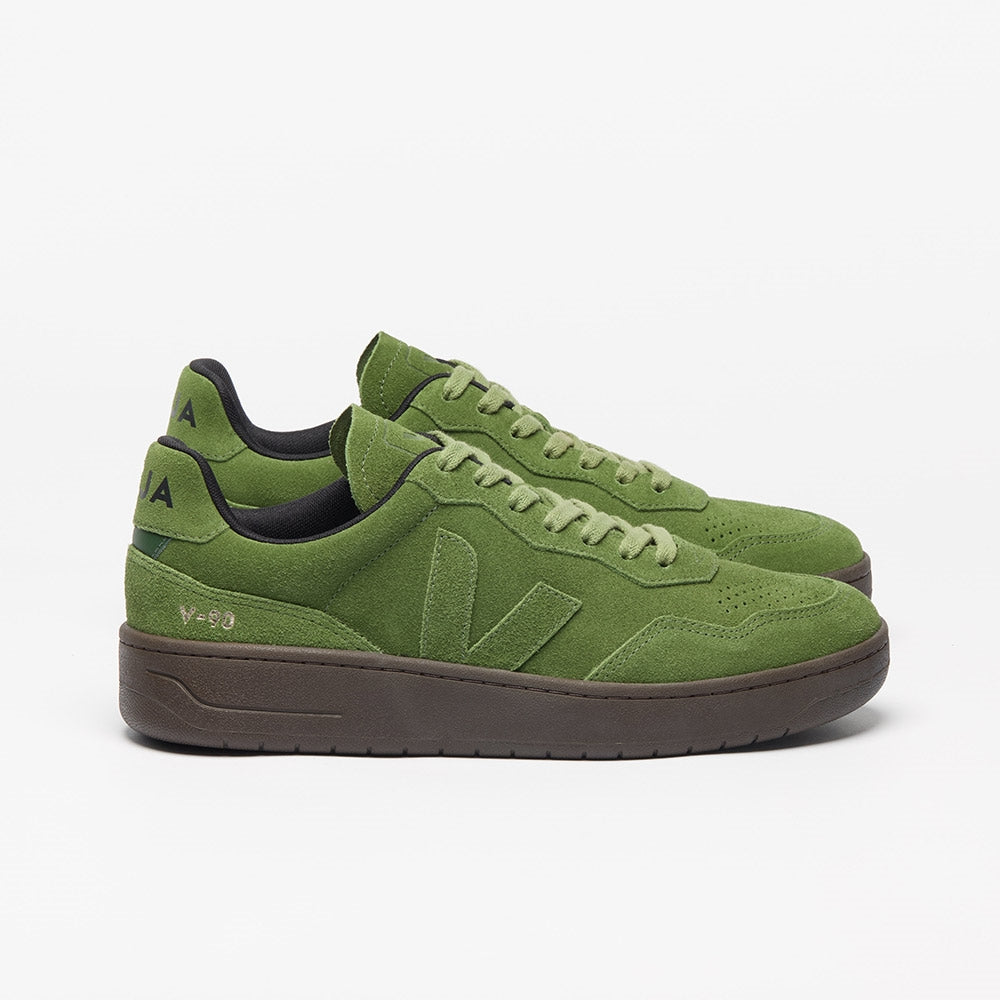 V90 suede man