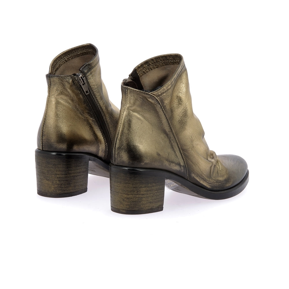 Boots a5543