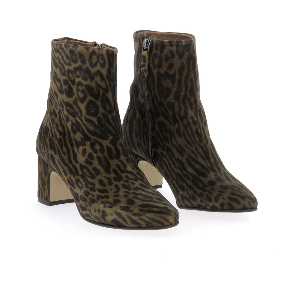 Boots hanny 55