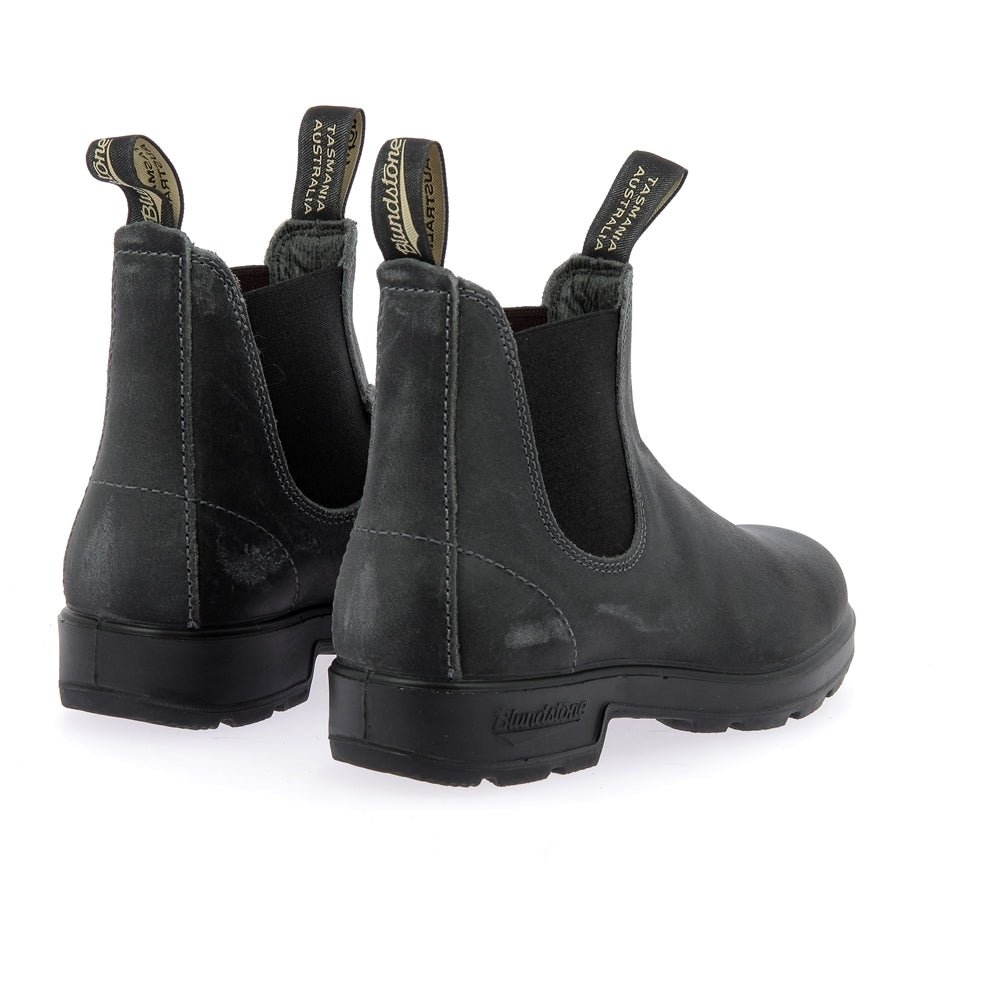 Chelsea boots 1910 woman