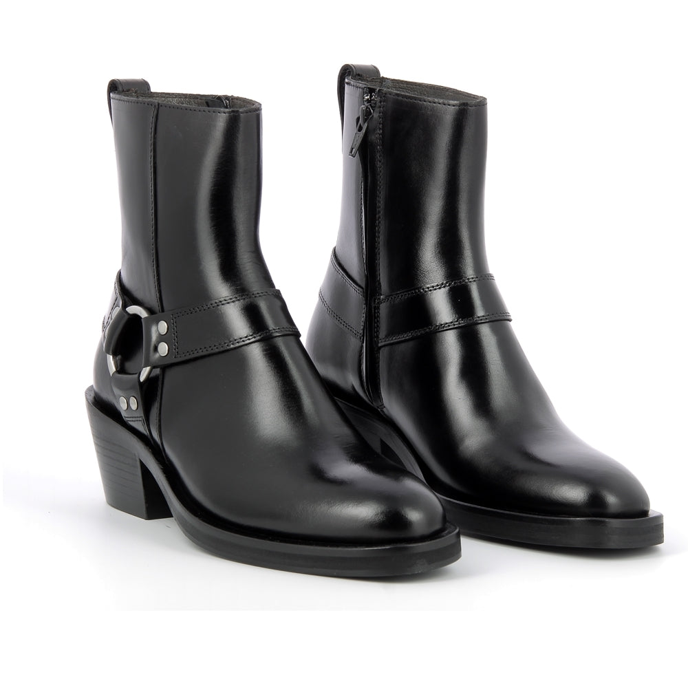 Boots a5311