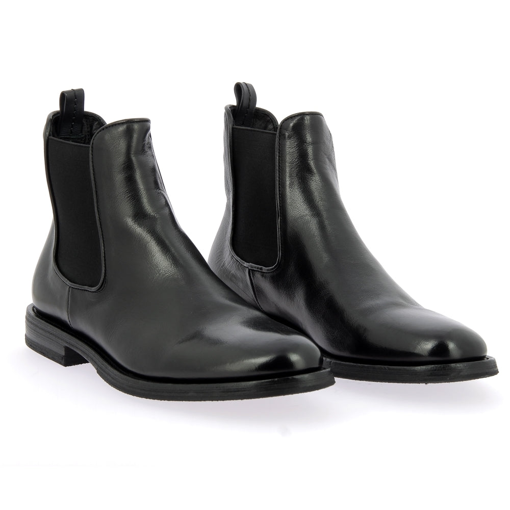 Boots 16802