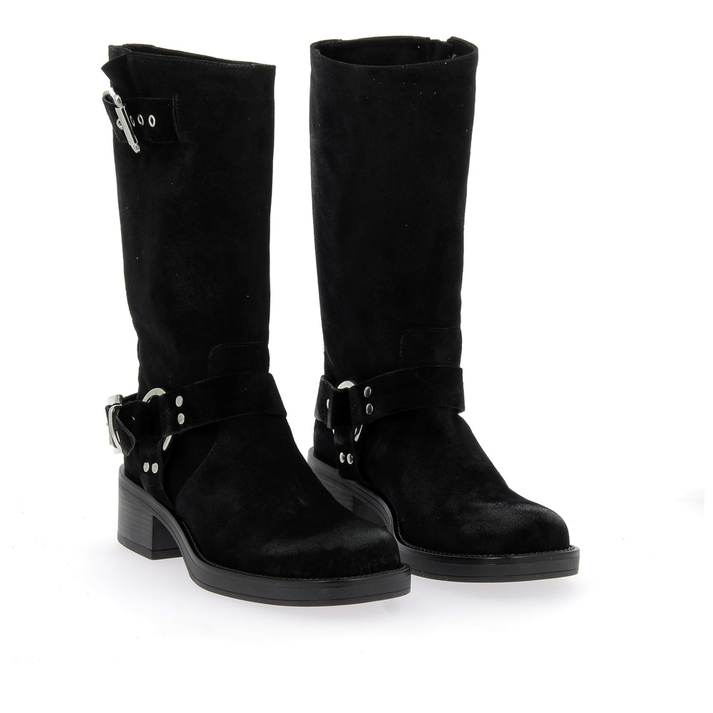 Boots chester