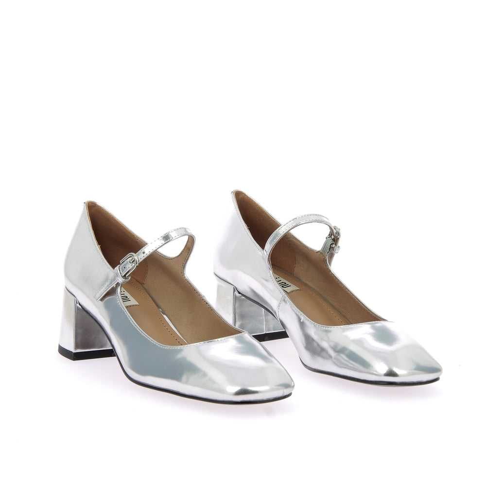 Salomé cardiff